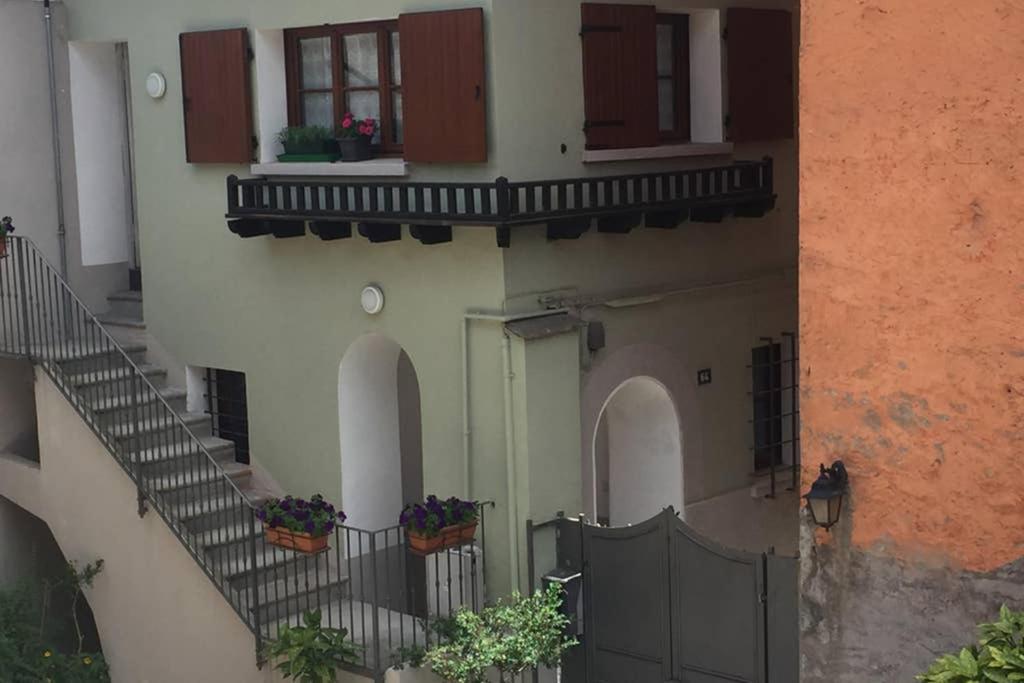 Aubert 64 Apartment Aosta Exterior photo
